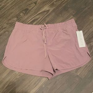 Mauve velocity shorts